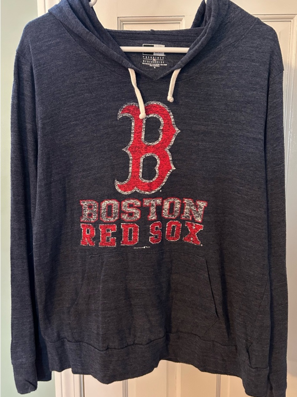 Women’s XL New Era Boston Red Sox Hoodie